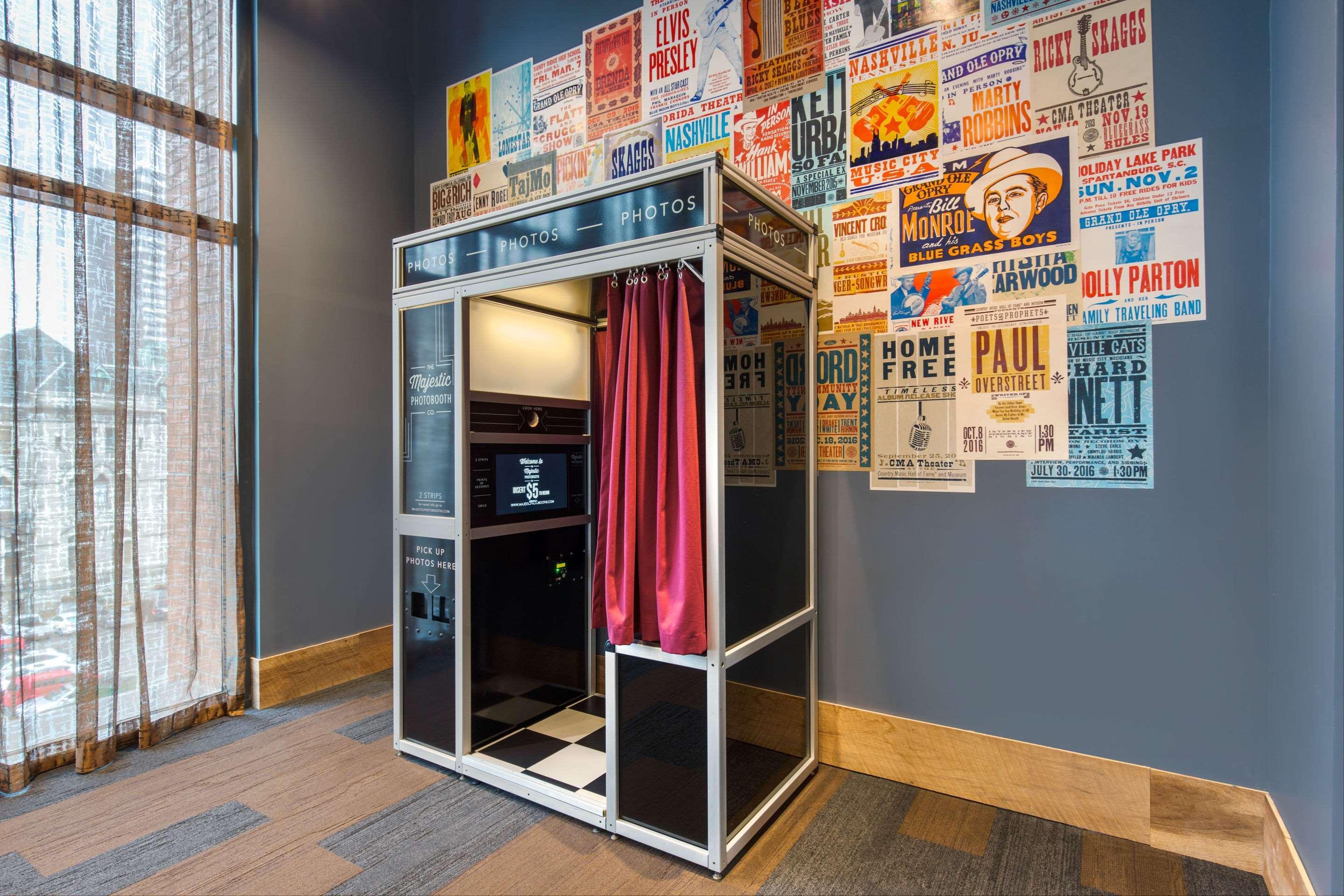 Cambria Hotel Nashville Downtown Екстериор снимка