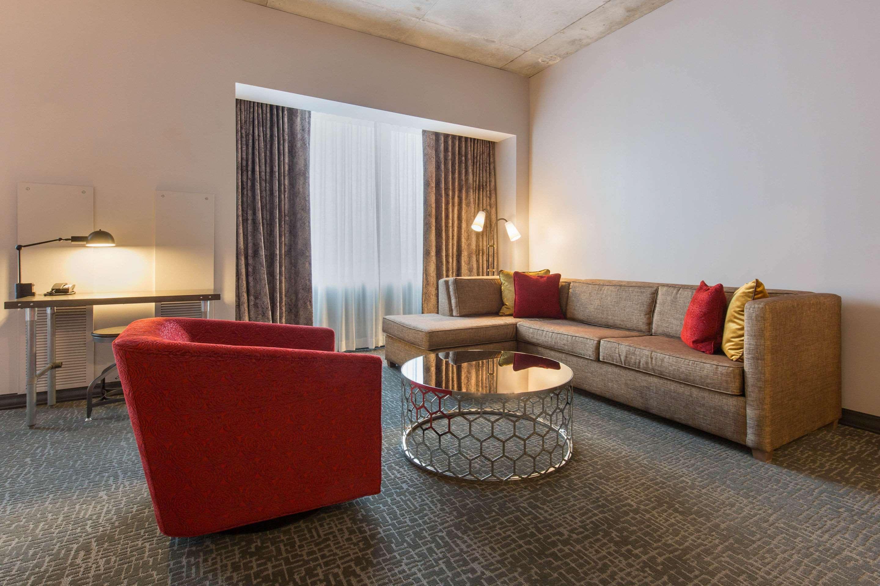 Cambria Hotel Nashville Downtown Екстериор снимка