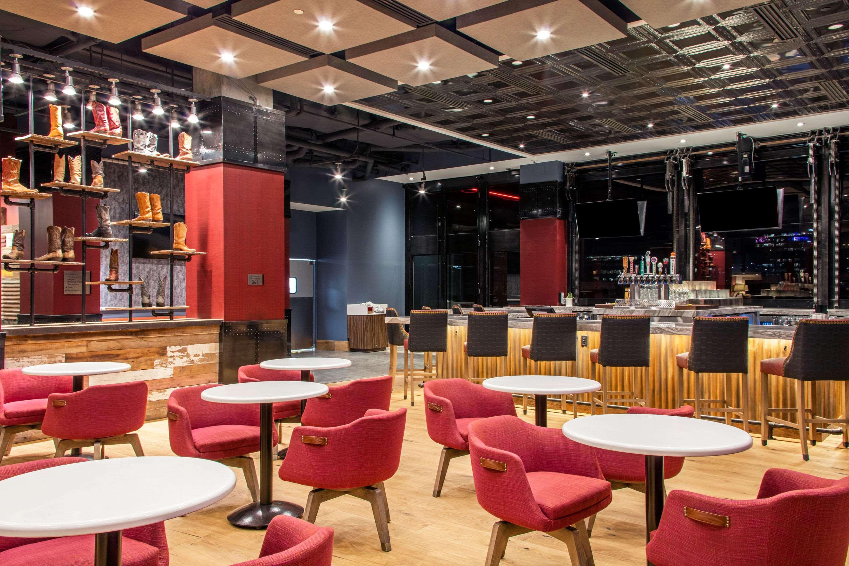 Cambria Hotel Nashville Downtown Екстериор снимка